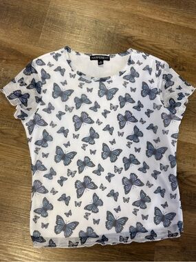 NWOT Harper and Ivy Butterfly Tee